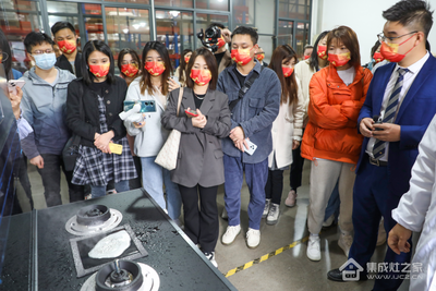 百家媒体齐发声,森歌i9超级魔方智能蒸烤集成灶智引时代潮流